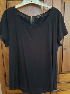 Ann Taylor Size XL Black Short Sleeve Scoop Neck Dress Tee with back zipper NWOT